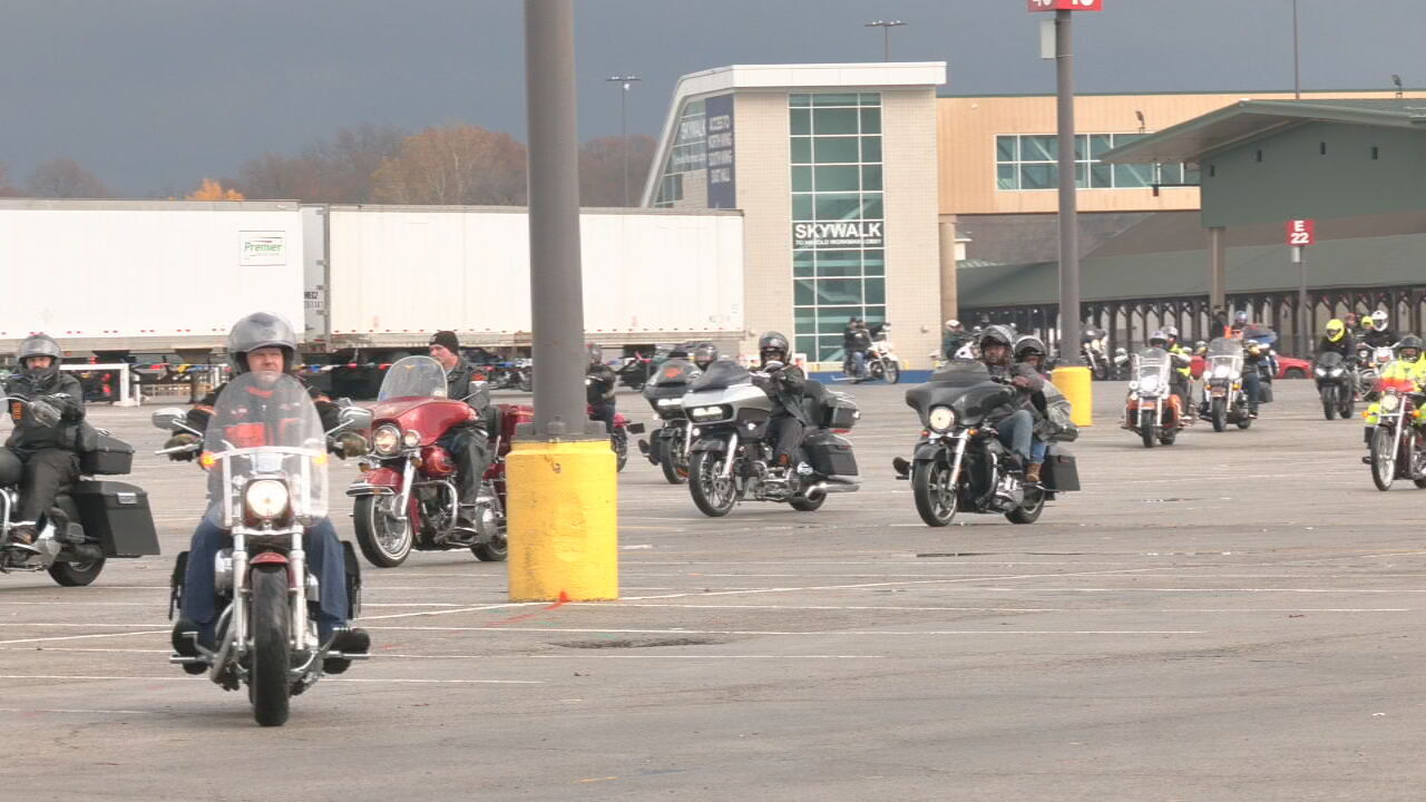 41st annual Toys for Tots Motorcycle Run collects toys for children in the Louisville area